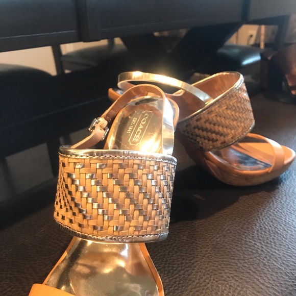 Coach high heeled sandals - Picture 2 of 3